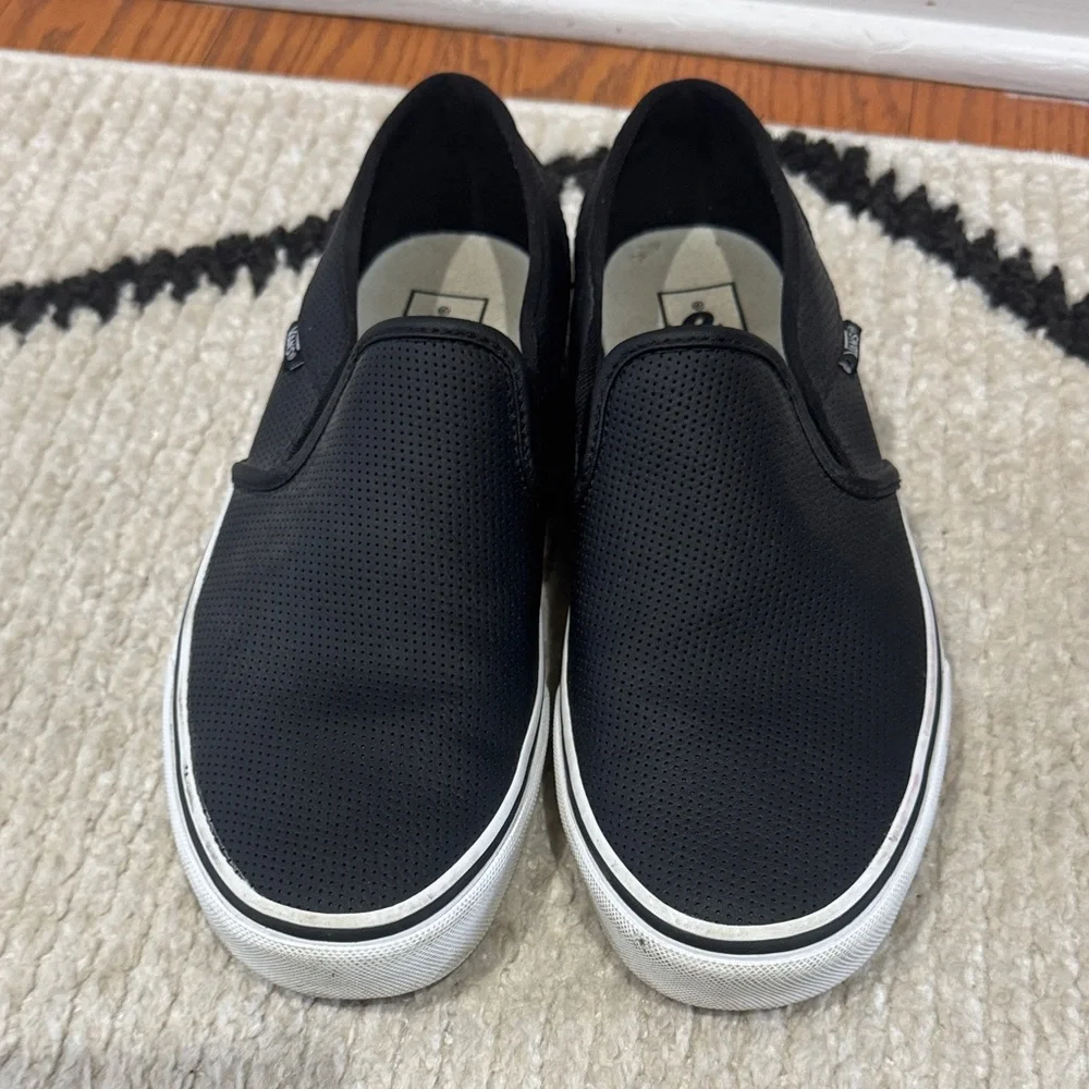 Vans women’s  Perforated Black classic Slip-On shoes black 10 - Picture 2 of 6